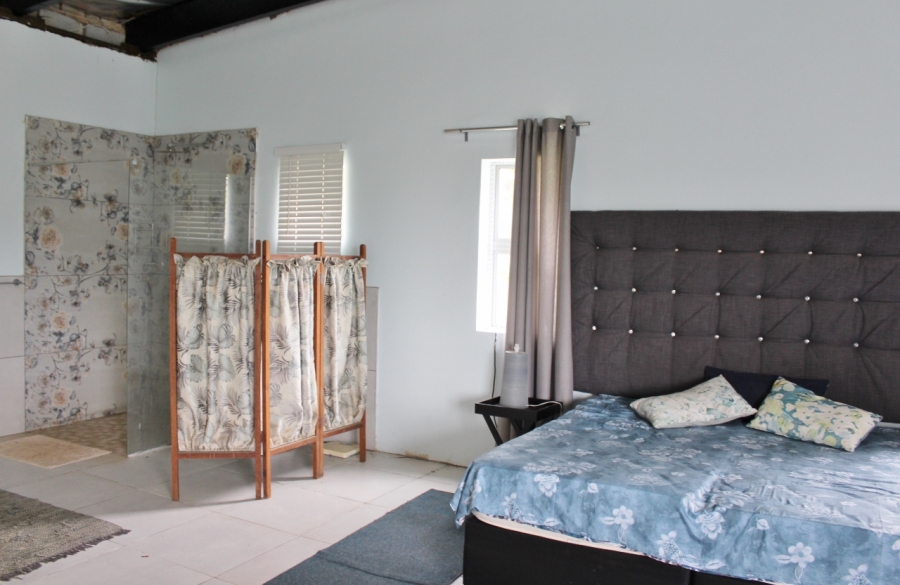 4 Bedroom Property for Sale in Bathurst Eastern Cape